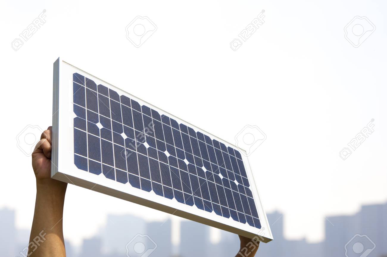 Accrocher panneau solaire