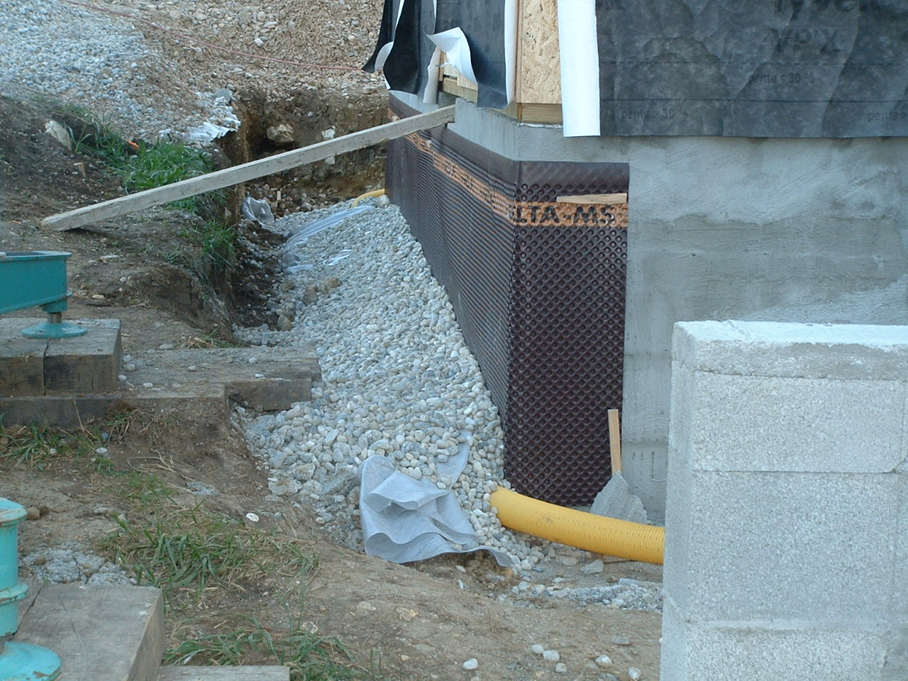 Installation pompe a chaleur dans vide sanitaire