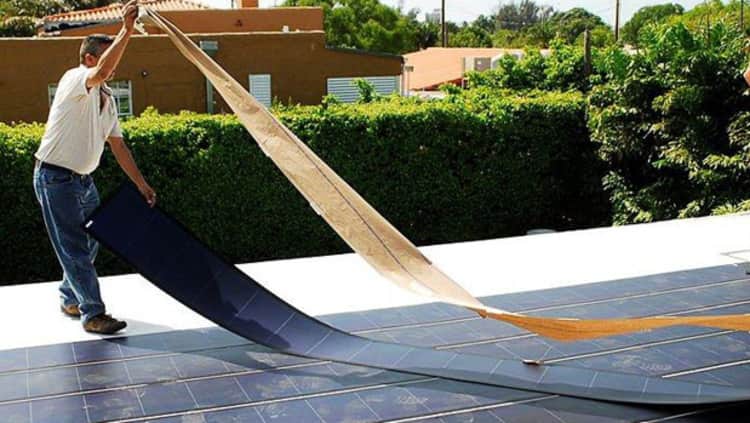 Panneau solaire flexibles