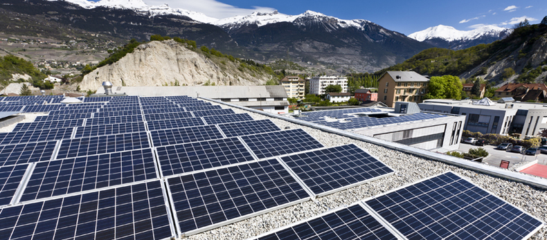 Panneau solaire photovoltaique valais