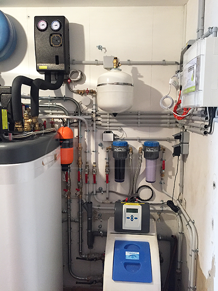 Pompe a chaleur air eau panneau solaire
