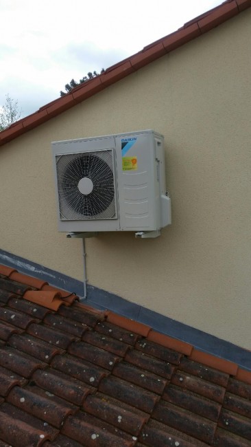 Installation pompe a chaleur dans les combles