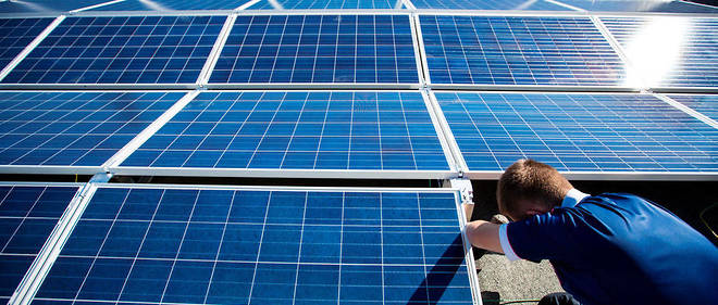 Photo de panneau solaire photovoltaique