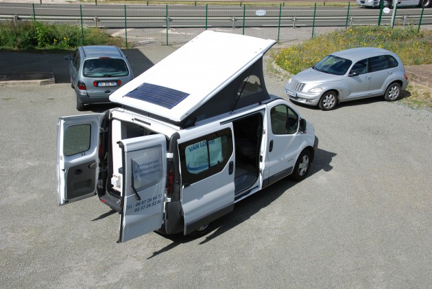 Batterie nomade avec panneau solaire