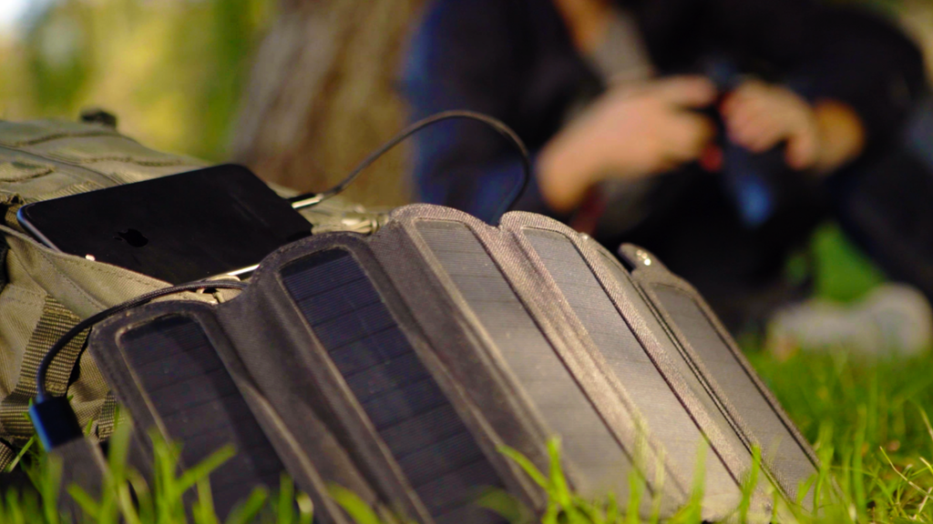 Panneau solaire compact