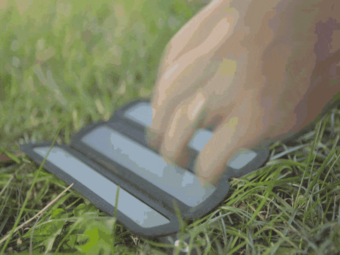 Panneau solaire ultra compact