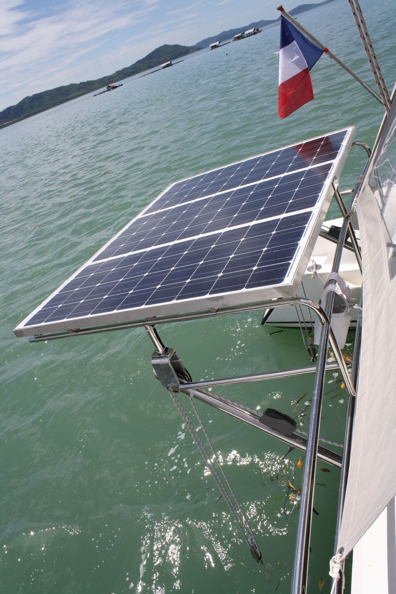 Support panneau solaire pour bateau