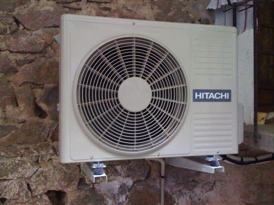 Pompe a chaleur hitachi air eau prix