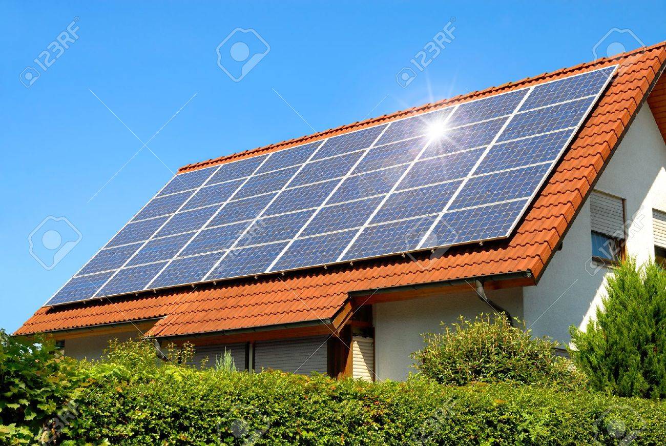 Panneau solaire toit