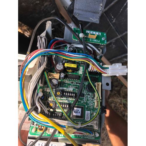 Carte mere pour pompe a chaleur hitachi