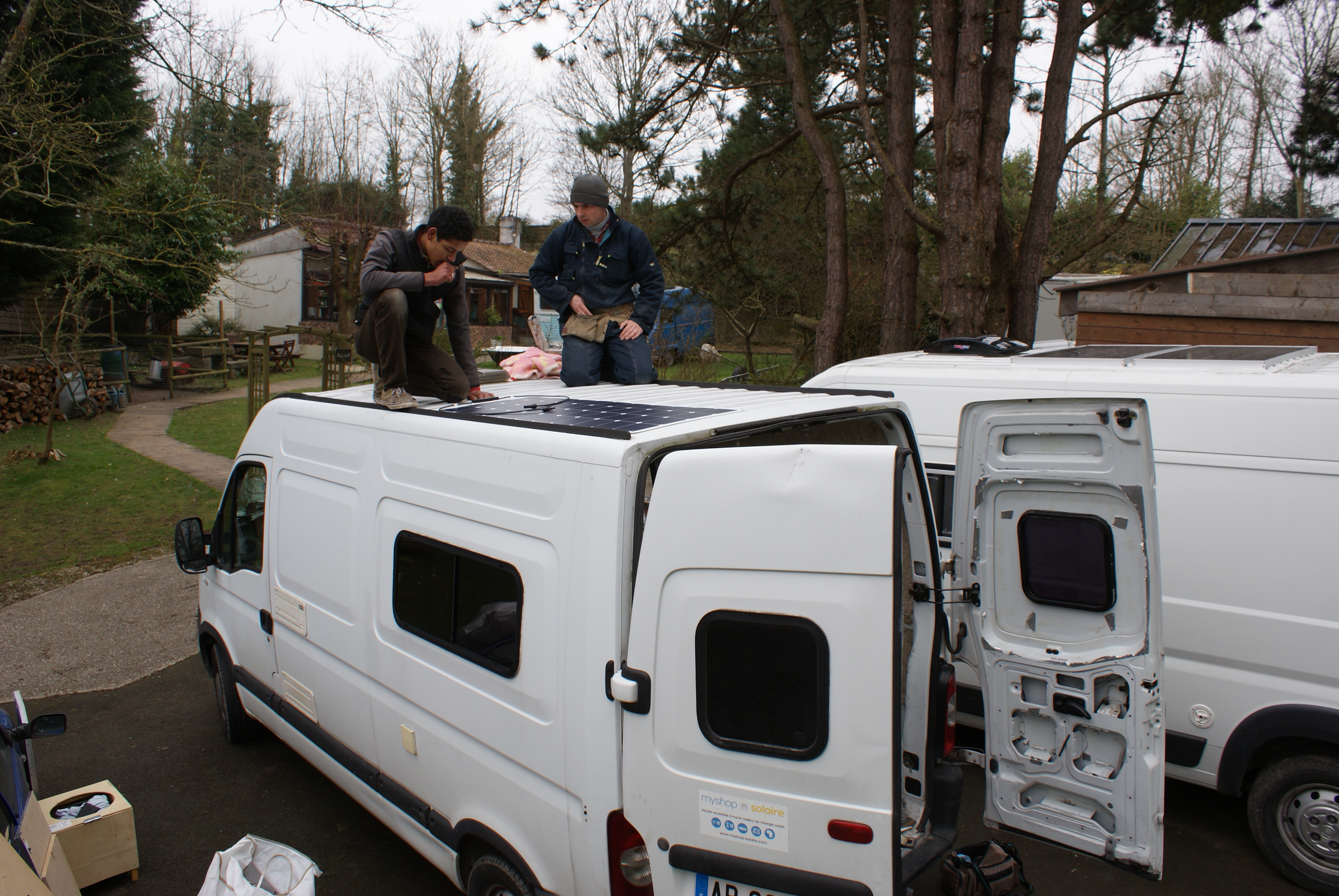 Comment installer panneau solaire van