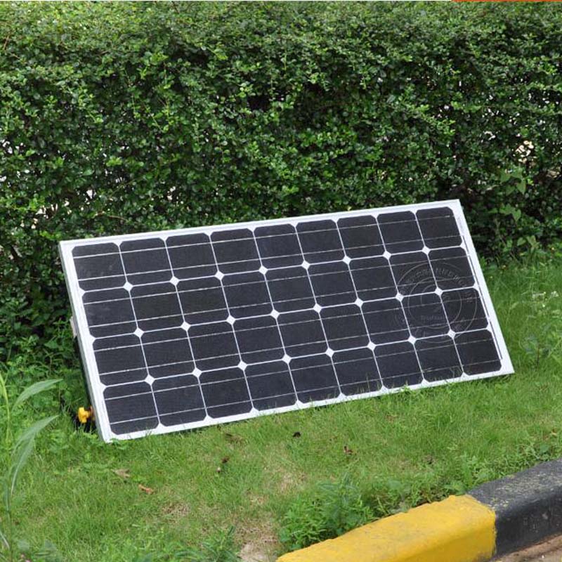 Panneau solaire batterie jardin