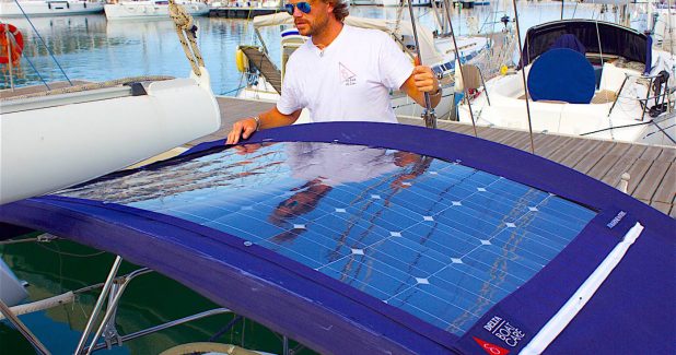 Panneau solaire de voilier