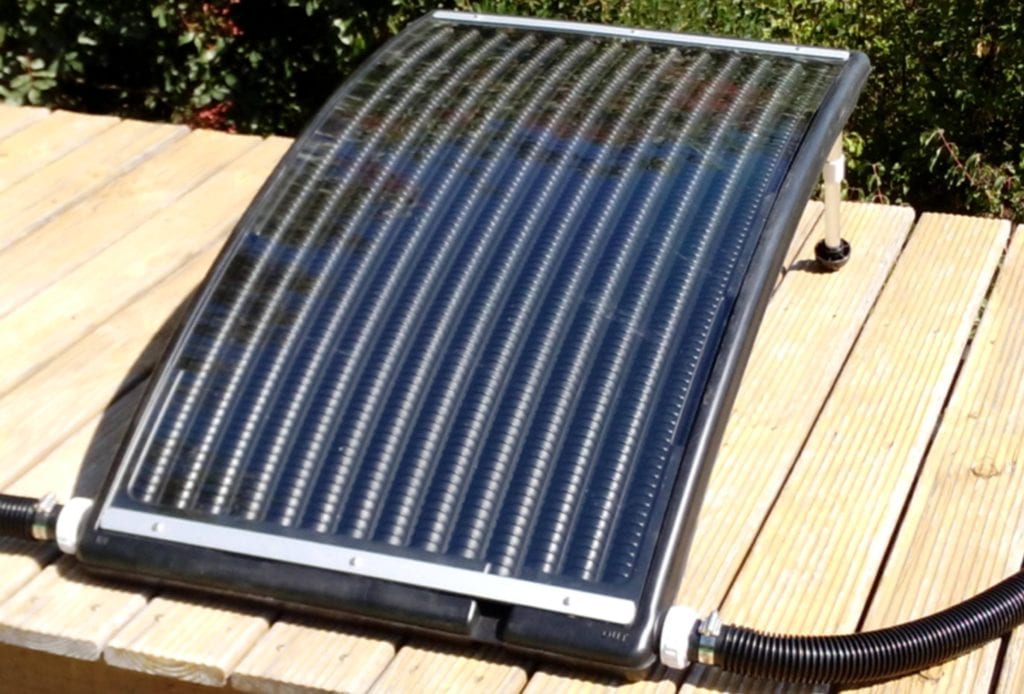 Panneau solaire souple pour piscine