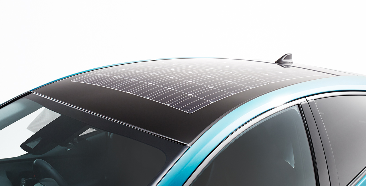 Toit panneau solaire voiture