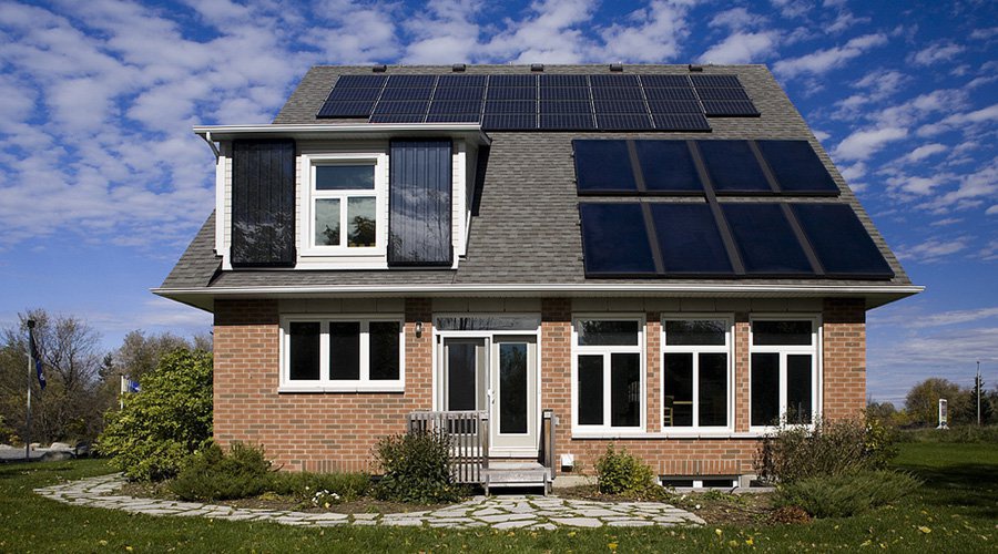 Panneau solaire pour eclairage maison