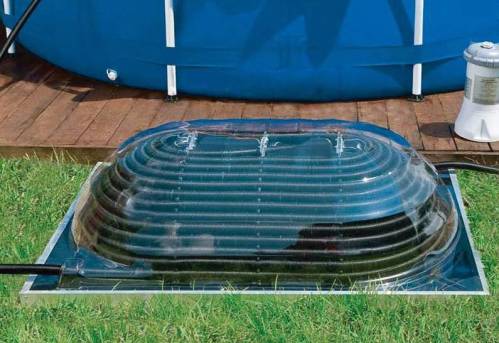 Panneau solaire sur piscine