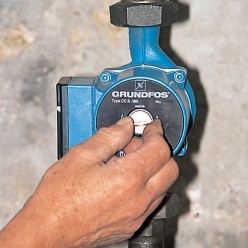 Changer circulateur pompe a chaleur
