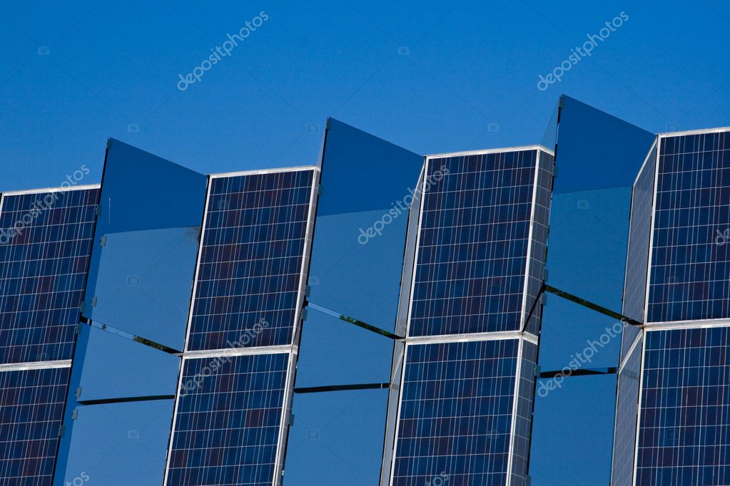 Panneau solaire avec miroir