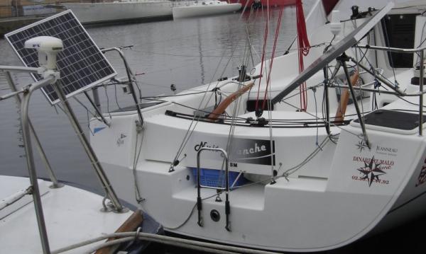 Support panneau solaire marine