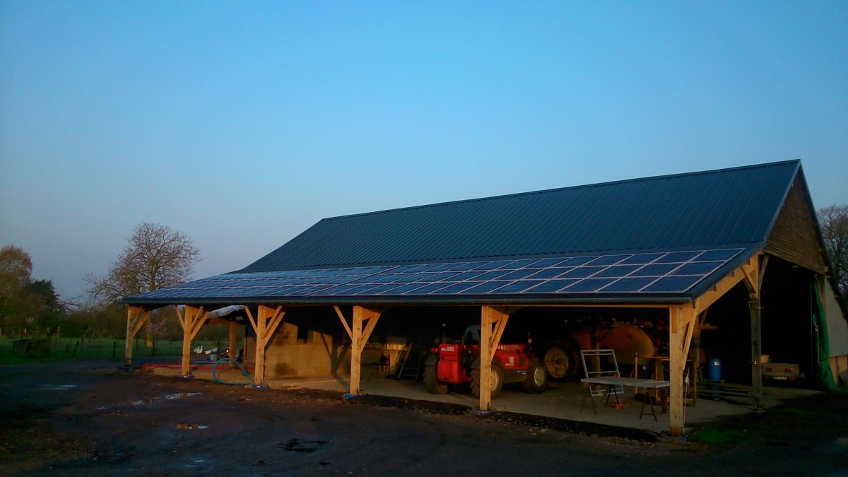 Panneau solaire pour hangar agricole
