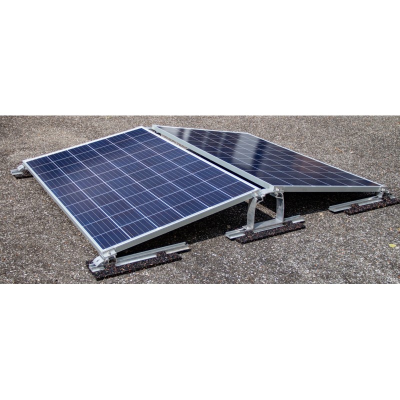 Panneau solaire en toiture terrasse