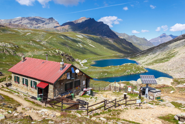 Panneau solaire pour chalet d'alpage