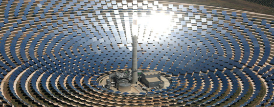 Champ de panneau solaire sahara