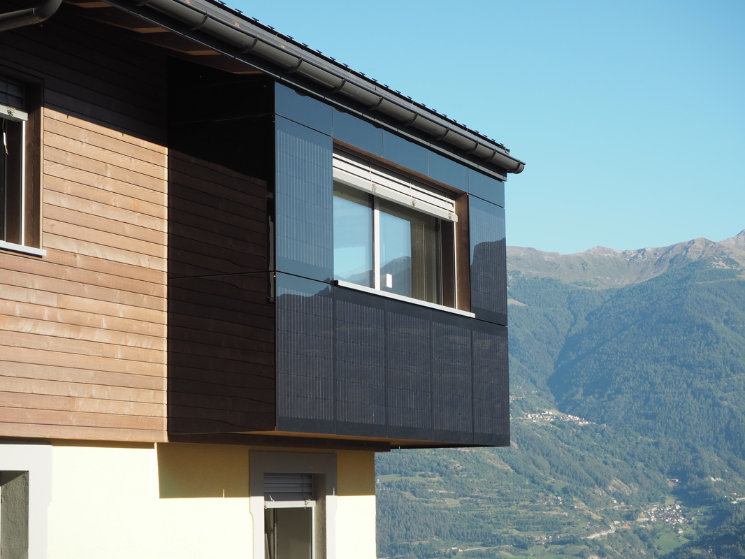 Panneau solaire facade
