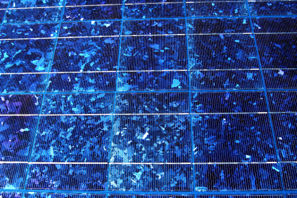 Panneau solaire cassé