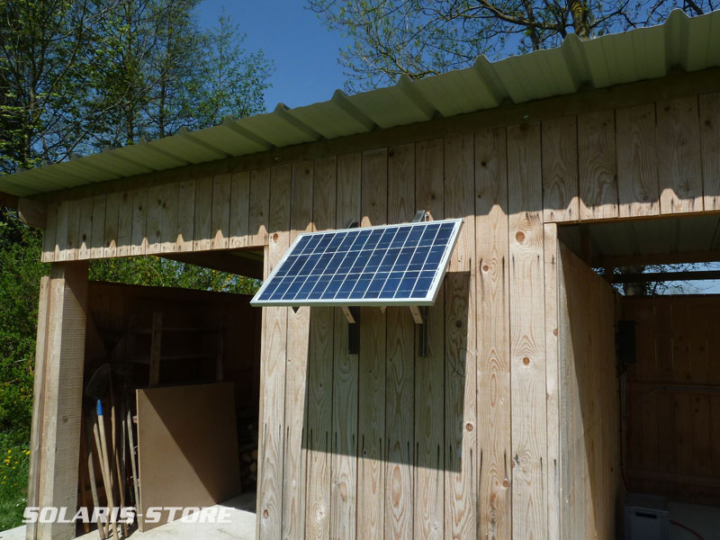 Installation panneau solaire cabane