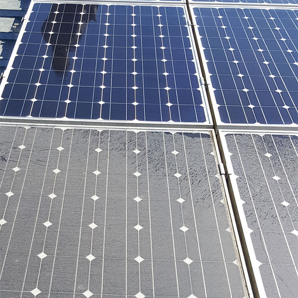 Panneau solaire abimé