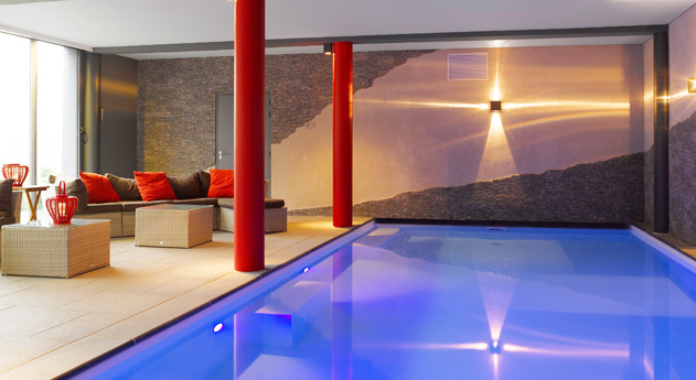 Pompe a chaleur piscine interieure