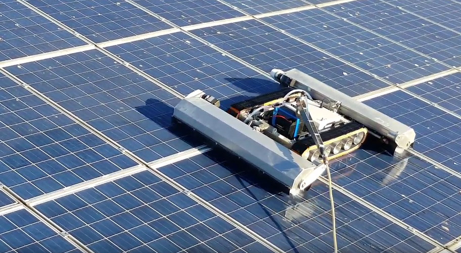 Panneau solaire pour robot