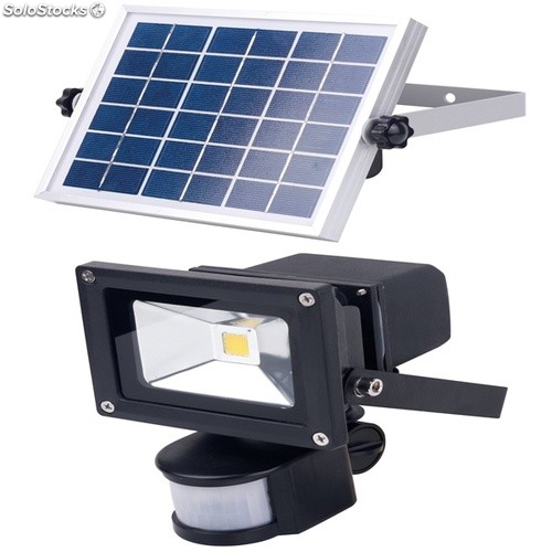 Projecteur a panneau solaire
