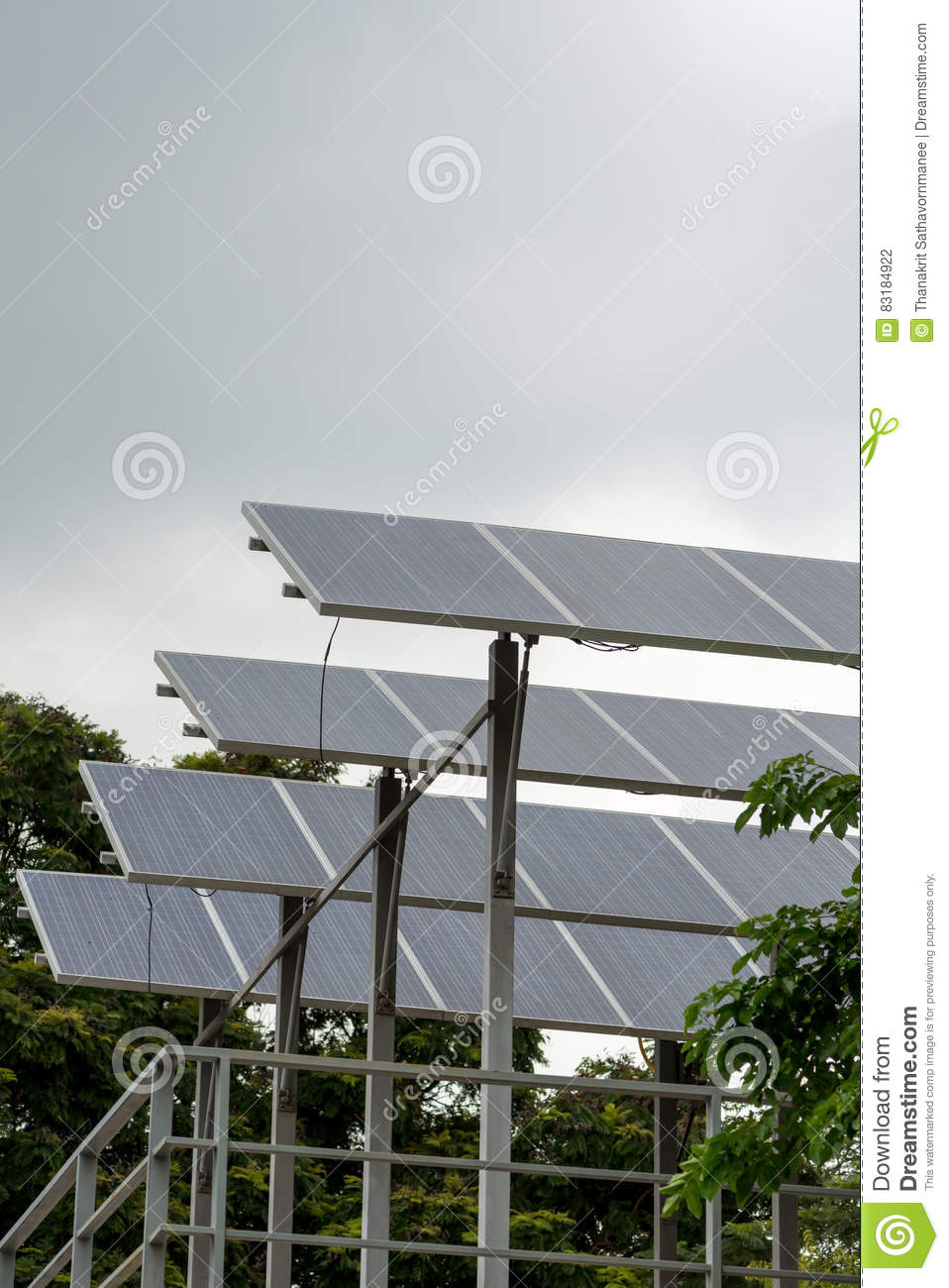 Panneau solaire angulaire
