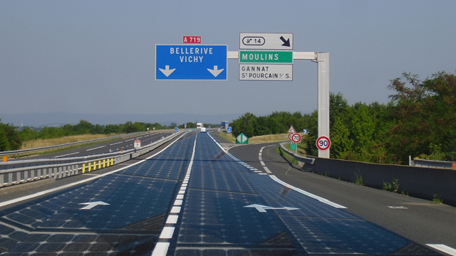 Autoroute en panneau solaire